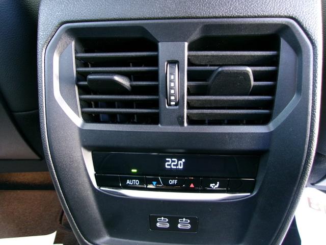 ３シリーズ ３２０ｉ　Ｍスポーツ　元社有者　禁煙車　ＥＴＣ　ＡＣＣ　３６０度カメラ　電動シート　シートヒーター　電動リアゲート　ＬＥＤヘッドライト　ヘッドアップディスプレイ　アップルカープレイ対応　純正１８ＡＷ（64枚目）