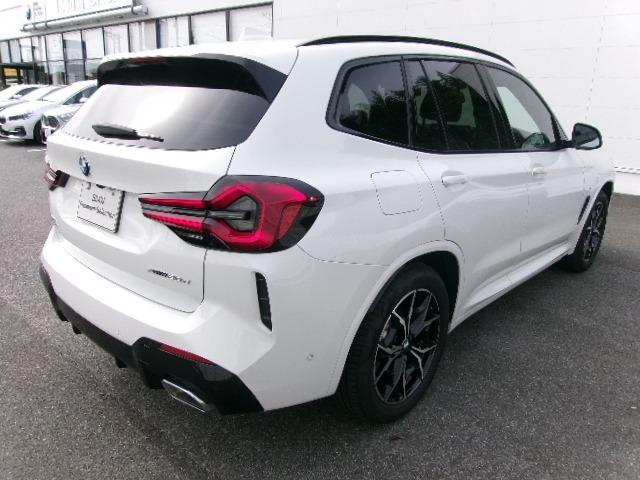 X3 xDrive 20d Mスポーツ 元社有車 ETC ACC 360度カメラ 茶レザーシート シートヒーター 電動シート アップルカープレイ対応 電動リアゲート ヘッドアップディスプレイ 純正19AW(16枚目)