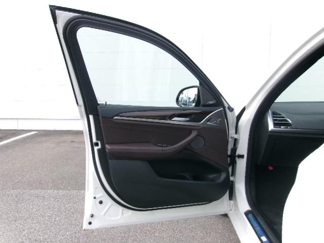 X3 xDrive 20d Mスポーツ 元社有車 ETC ACC 360度カメラ 茶レザーシート シートヒーター 電動シート アップルカープレイ対応 電動リアゲート ヘッドアップディスプレイ 純正19AW(23枚目)