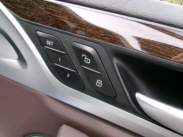 X3 xDrive 20d Mスポーツ 元社有車 ETC ACC 360度カメラ 茶レザーシート シートヒーター 電動シート アップルカープレイ対応 電動リアゲート ヘッドアップディスプレイ 純正19AW(39枚目)