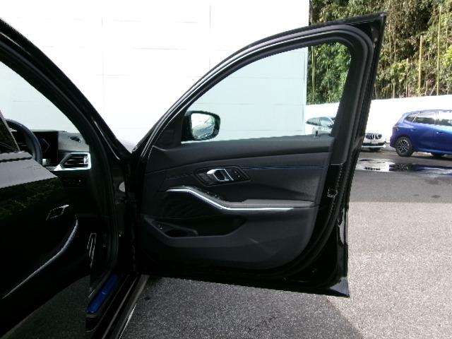 3シリーズ 320d xDrive Mスポーツ 元社有車 エディションシャドウ(23枚目)