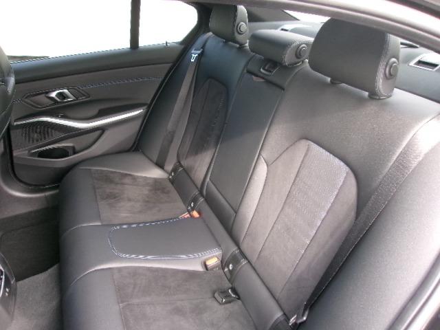 3シリーズ 320d xDrive Mスポーツ 元社有車 エディションシャドウ(28枚目)