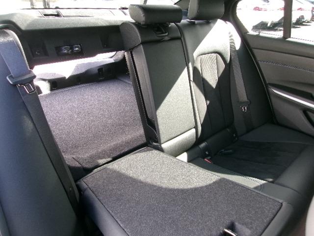 3シリーズ 320d xDrive Mスポーツ 元社有車 エディションシャドウ(66枚目)