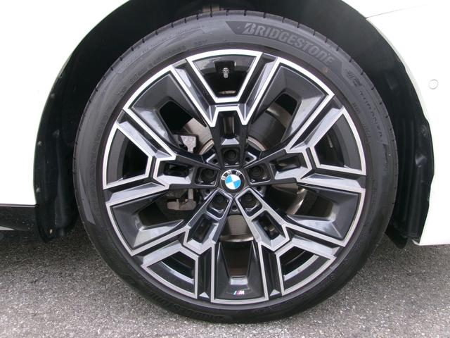 栃木ＢＭＷは駆け抜ける歓びと夢と希望をお客様にご提供させていただきます！歓びを拡げ皆様に最高の笑顔をお届けいたします☆