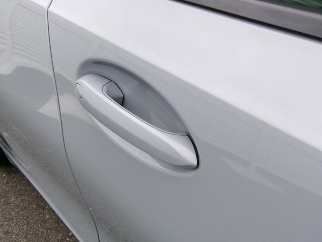 ３シリーズ ３２０ｄ　ｘＤｒｉｖｅ　Ｍスポーツ　ＨＤＤナビ　ＥＴＣ　ＡＣＣ　シートヒーター　電動シート　アダプティブＬＥＤヘッドライト　電動リアゲート　ヘッドアップディスプレイ　アップルカープレイ対応　純正１９ＡＷ（9枚目）