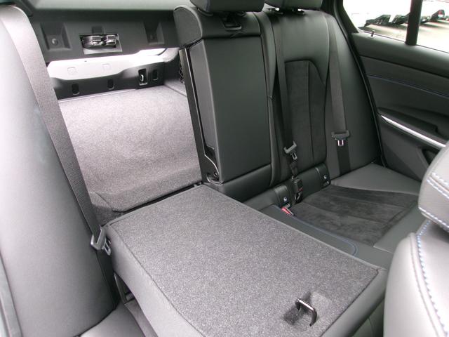 ３シリーズ ３２０ｄ　ｘＤｒｉｖｅ　Ｍスポーツ　ＨＤＤナビ　ＥＴＣ　ＡＣＣ　シートヒーター　電動シート　アダプティブＬＥＤヘッドライト　電動リアゲート　ヘッドアップディスプレイ　アップルカープレイ対応　純正１９ＡＷ（65枚目）