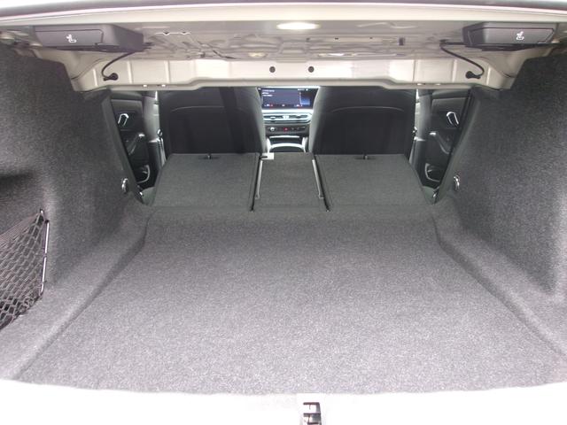 ３シリーズ ３２０ｄ　ｘＤｒｉｖｅ　Ｍスポーツ　ＨＤＤナビ　ＥＴＣ　ＡＣＣ　シートヒーター　電動シート　アダプティブＬＥＤヘッドライト　電動リアゲート　ヘッドアップディスプレイ　アップルカープレイ対応　純正１９ＡＷ（67枚目）