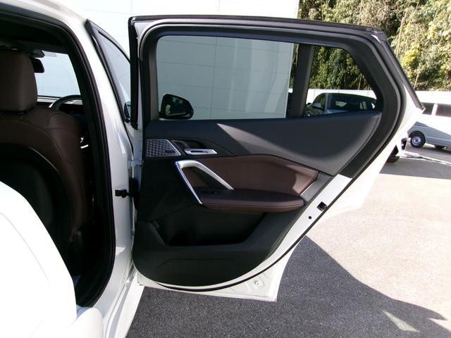 ＢＭＷカードをご存知ですか？ＢＭＷをお乗りのお客様には大変お得なカードとなっております。ポイントももちろんですがロードワークサービスが付いておりいざという時には役立つカード！それがＢＭＷカードです♪