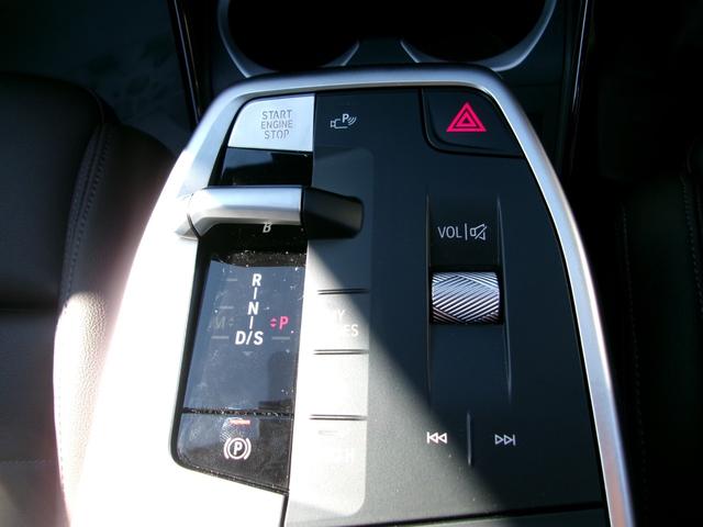 当展示場では厳選された車両が常時４５台〜６０台の展示をしております。展示在庫以外にもお探しも出来ます！