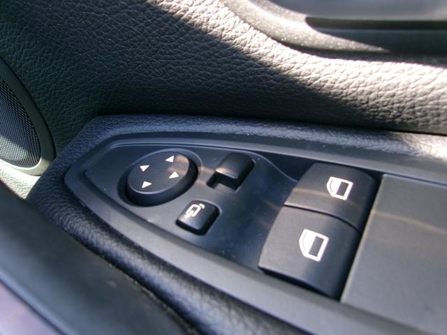 ＢＭＷカードをご存知ですか？ＢＭＷをお乗りのお客様には大変お得なカードとなっております。ポイントももちろんですがロードワークサービスが付いておりいざという時には役立つカード！それがＢＭＷカードです♪