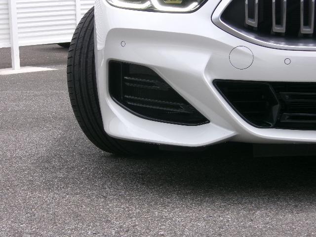 8シリーズ 840i グランクーペ エクスクルーシブ Mスポーツ 1オーナー HDDナビ ACC ETC 360カメラ サンルーフ レザーシート レーザーライト 純正地デジ 純正20AW(5枚目)