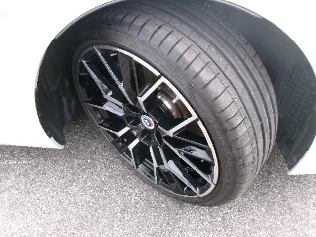 8シリーズ 840i グランクーペ エクスクルーシブ Mスポーツ 1オーナー HDDナビ ACC ETC 360カメラ サンルーフ レザーシート レーザーライト 純正地デジ 純正20AW(7枚目)