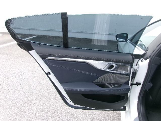 8シリーズ 840i グランクーペ エクスクルーシブ Mスポーツ 1オーナー HDDナビ ACC ETC 360カメラ サンルーフ レザーシート レーザーライト 純正地デジ 純正20AW(25枚目)