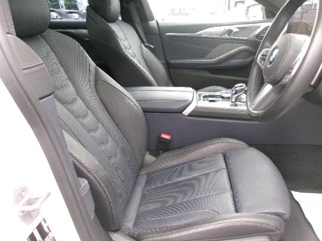 8シリーズ 840i グランクーペ エクスクルーシブ Mスポーツ 1オーナー HDDナビ ACC ETC 360カメラ サンルーフ レザーシート レーザーライト 純正地デジ 純正20AW(30枚目)