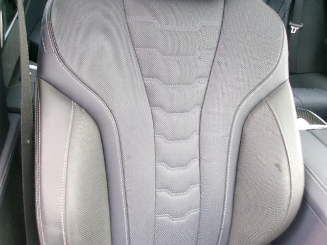 8シリーズ 840i グランクーペ エクスクルーシブ Mスポーツ 1オーナー HDDナビ ACC ETC 360カメラ サンルーフ レザーシート レーザーライト 純正地デジ 純正20AW(32枚目)