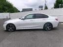 ３１８ｉ　Ｍスポーツ　エディションシャドー　ＨＤＤナビ　ＡＣＣ　ＥＴＣ　３６０カメラ　カーブドディスプレイ　シートヒーター　ヘッドアップディスプレイ　アンビエントライト　ＬＥＤヘッドライト　アップルカープレイ　純正１９ＡＷ（13枚目）