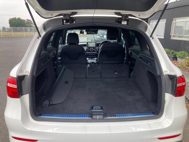 GLC GLC250 4マチックスポーツ /ダイヤモンドグリル/レーンキープアシスト/ブラインドスポット/LEDヘッドライト/純正ナビ地デジ/360度カメラ/ハーフレザー/パワーシート/アンビエントライト/プッシュスタート/パワートランク(12枚目)