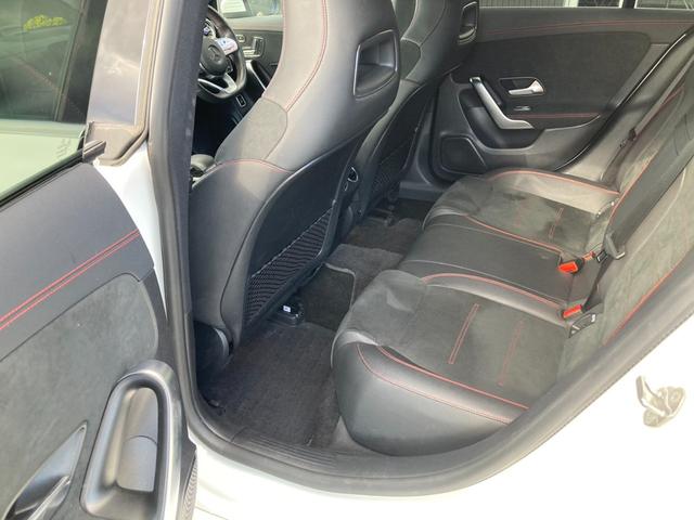 ＣＬＡクラス シューティングブレーク ＣＬＡ２００ｄ　シューティングブレーク　ＡＭＧライン　／ブラインドスポット／アダプティブクルーズコントロール／純正ナビ／地デジ／バックカメラ／アンビエントライト／ハーフレザーシート／パワーシート／パワーバックドア／ＬＥＤヘッドライト／純正１８インチアルミ（38枚目）