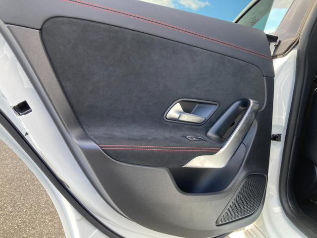 ＣＬＡクラス シューティングブレーク ＣＬＡ２００ｄ　シューティングブレーク　ＡＭＧライン　／ブラインドスポット／アダプティブクルーズコントロール／純正ナビ／地デジ／バックカメラ／アンビエントライト／ハーフレザーシート／パワーシート／パワーバックドア／ＬＥＤヘッドライト／純正１８インチアルミ（39枚目）