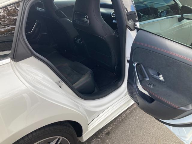 ＣＬＡクラス シューティングブレーク ＣＬＡ２００ｄ　シューティングブレーク　ＡＭＧライン　／ブラインドスポット／アダプティブクルーズコントロール／純正ナビ／地デジ／バックカメラ／アンビエントライト／ハーフレザーシート／パワーシート／パワーバックドア／ＬＥＤヘッドライト／純正１８インチアルミ（41枚目）