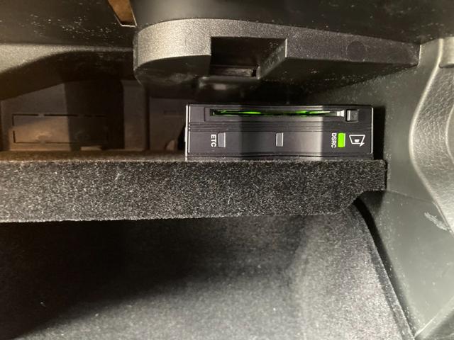 GLC GLC250 4マチックスポーツ /レーンキープアシスト/ブラインドスポット/LEDヘッドライト/純正ナビ地デジ/360度カメラ/ハーフレザーシート/パワーシート/アンビエントライト/プッシュS/スマートキ/パワートランク/純正アルミ(31枚目)