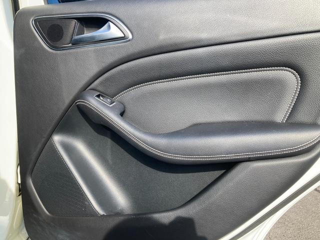 Ｂクラス Ｂ１８０　ブルーエフィシェンシースポーツナイトＰＫＧ　／ワンオーナー／純正ナビ地デジ／バックカメラ／運転席メモリー付きパワーシート／ハーフレザー／純正１８インチアルミ／（41枚目）