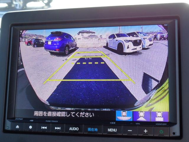 Ｌターボ　純正８インチインターナビＴＶ　３画面バックカメラ　運転席・助手席シートヒーター　両側パワースライドドア　前席用ｉ－サイドカーテンエアバッグシステム　９灯式フルＬＥＤライト　パーキングソナー(23枚目)