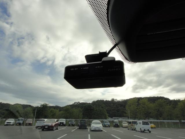 ノート e-パワー メダリスト 純正ナビDTV アラウンドビューモニター LEDヘッドライト オートハイビーム インテリジェントルームミラー ヒーターミラー ETC メダリスト専用ハーフレザーシート エマージェンシー 前後ソナー(16枚目)