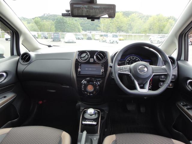 ノート e-パワー メダリスト 純正ナビDTV アラウンドビューモニター LEDヘッドライト オートハイビーム インテリジェントルームミラー ヒーターミラー ETC メダリスト専用ハーフレザーシート エマージェンシー 前後ソナー(18枚目)