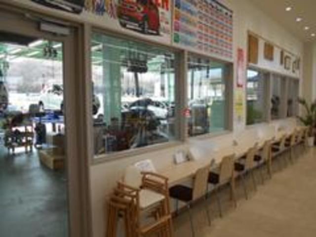 ★自分の車の整備作業をご覧いただけます！安全確実な整備をお届けします！★