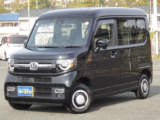 N-VAN ファン 4WD 純正8インチインターナビDTV 3画面バックカメラ Hセンシング フルLEDヘッドライト Hondaスマートキーシステム 運助席用i-SRS 充電用USBジャック LEDフォグ ヒーテッドドアミラー(3枚目)