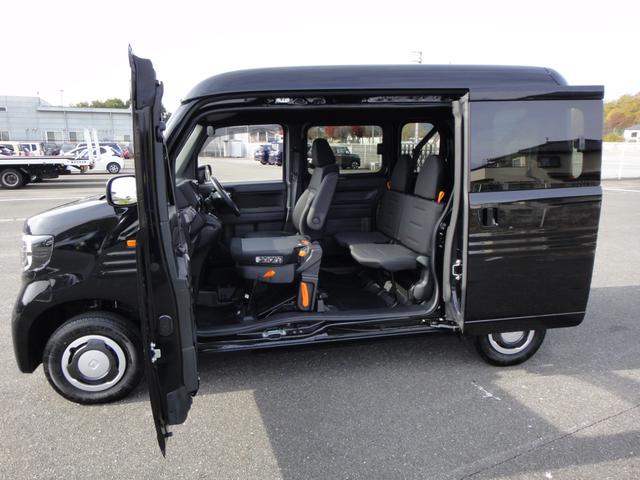 N-VAN ファン 4WD 純正8インチインターナビDTV 3画面バックカメラ Hセンシング フルLEDヘッドライト Hondaスマートキーシステム 運助席用i-SRS 充電用USBジャック LEDフォグ ヒーテッドドアミラー(16枚目)