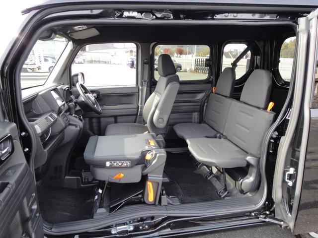 N-VAN ファン 4WD 純正8インチインターナビDTV 3画面バックカメラ Hセンシング フルLEDヘッドライト Hondaスマートキーシステム 運助席用i-SRS 充電用USBジャック LEDフォグ ヒーテッドドアミラー(17枚目)