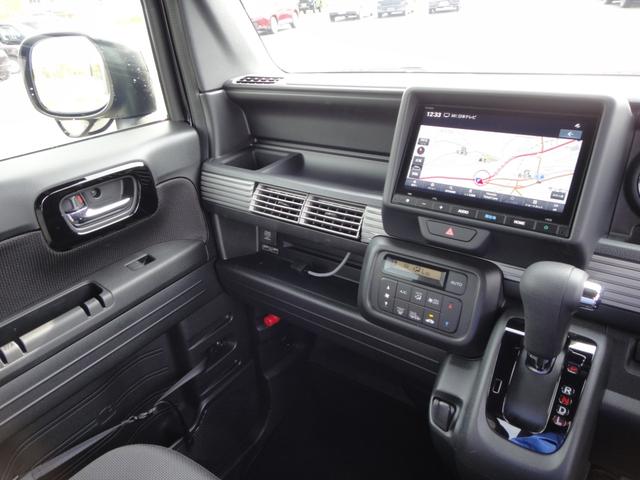 N-VAN ファン 4WD 純正8インチインターナビDTV 3画面バックカメラ Hセンシング フルLEDヘッドライト Hondaスマートキーシステム 運助席用i-SRS 充電用USBジャック LEDフォグ ヒーテッドドアミラー(60枚目)