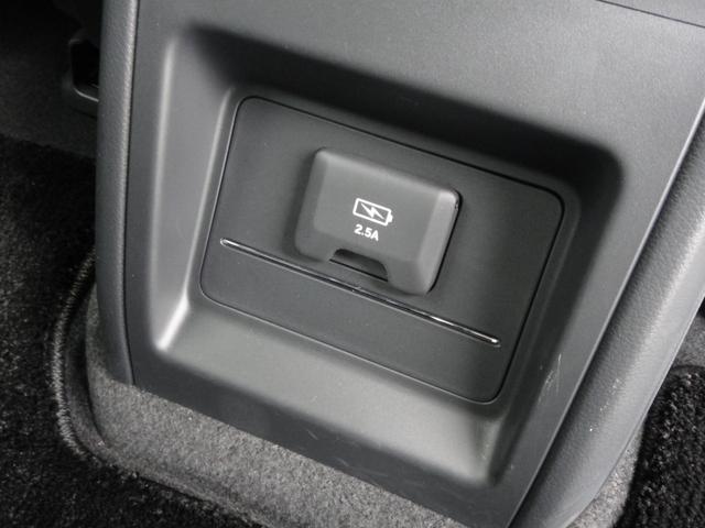 オデッセイハイブリッド ｅ：ＨＥＶアブソルート・ＥＸブラックエディション　純正１１．４インチコネクトナビＤＴＶ　純正１５．６インチ後席モニター　マルチビューカメラ　ブラックレザーシート　１・２列シートヒーター　２列目両側アームレスト付４ウェイパワーシート　ディーラーデモカー（57枚目）