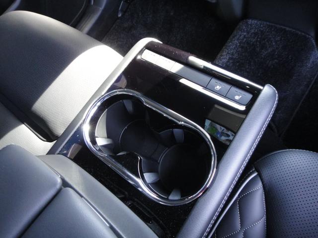 ＣＸ－８ ＸＤ　エクスクルーシブモード　１０．２５インチナビＤＴＶ　アルパイン後席モニター　ＢＯＳＥサウンド　黒レザーシート　シートベンチレーション＆シートヒーター＆パワーシート　シートポジションメモリー　パワーリアゲート　ルーフレール（36枚目）