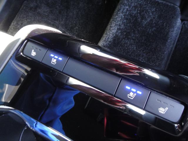 ＣＸ－８ ＸＤ　エクスクルーシブモード　１０．２５インチナビＤＴＶ　アルパイン後席モニター　ＢＯＳＥサウンド　黒レザーシート　シートベンチレーション＆シートヒーター＆パワーシート　シートポジションメモリー　パワーリアゲート　ルーフレール（37枚目）