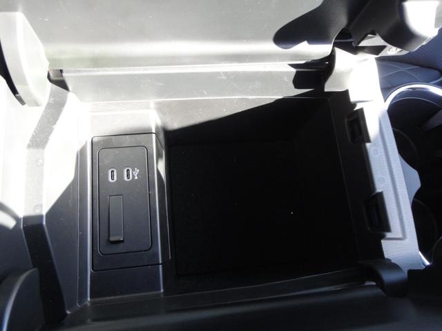 ＣＸ－８ ＸＤ　エクスクルーシブモード　１０．２５インチナビＤＴＶ　アルパイン後席モニター　ＢＯＳＥサウンド　黒レザーシート　シートベンチレーション＆シートヒーター＆パワーシート　シートポジションメモリー　パワーリアゲート　ルーフレール（65枚目）