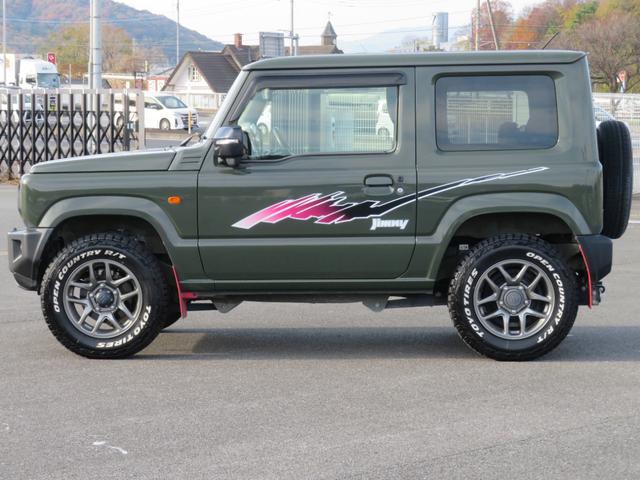 ジムニー ＸＣ　４ＷＤ　５ＭＴ　ターボ　ワンオーナー　純正８インチＳＤナビ　フルセグＴＶ　ＥＴＣ　ＴＯＹＯ　ＯＰＥＮ　ＣＯＵＮＴＲＹ　Ｒ／Ｔタイヤ　ブースト計　運転席　助手席シートヒーター　クルーズコントロール（13枚目）