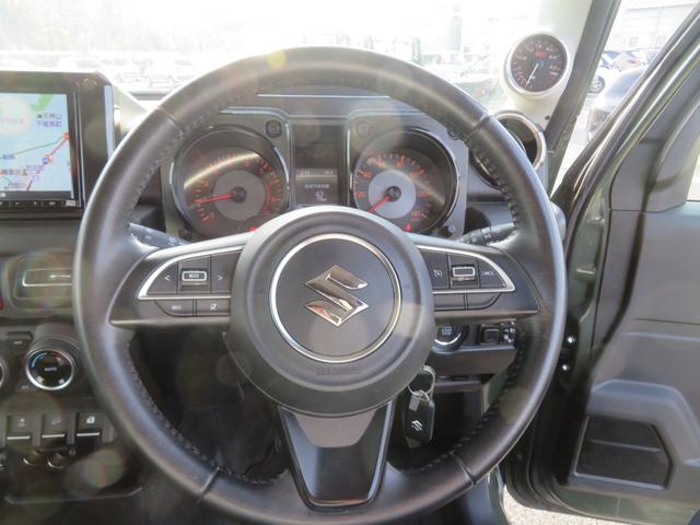 ジムニー ＸＣ　４ＷＤ　５ＭＴ　ターボ　ワンオーナー　純正８インチＳＤナビ　フルセグＴＶ　ＥＴＣ　ＴＯＹＯ　ＯＰＥＮ　ＣＯＵＮＴＲＹ　Ｒ／Ｔタイヤ　ブースト計　運転席　助手席シートヒーター　クルーズコントロール（26枚目）