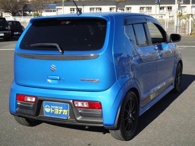 アルトワークス ベースグレード　ケンウッドナビ　地上デジタルＴＶ　ＢＬＩＴＺ車高調整式サスペンションキット　ケンウッドウーファー　純正ＲＥＣＡＲＯシート　５ＭＴ　ＨＩＤ　スマートキー　プッシュスタート　スモークフィルム（8枚目）