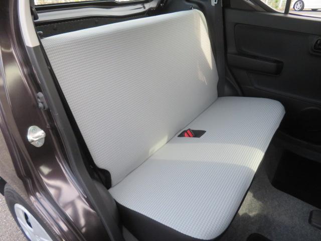 アルト Ｌ　ワンオーナー　エアコン　パワステ　パワーウィンドウ　衝突被害軽減システム　キーレスエントリー　アイドリングストップ　運転席シートヒーター　盗難防止システム　ＣＶＴ　タイヤ４本新品（22枚目）