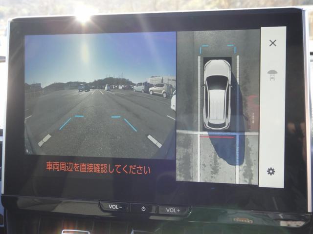 ���p�m���~�b�N�r���[���j�^�[���ԗ����ォ�猩���悤�ȉf�����f�B�X�v���C�I�[�f�B�I�ɕ\���B�^�]�Ȃ���ڎ������ł͌��ɂ����ԗ����ӂ̏󋵂����A���^�C���ł�������m�F�ł��܂��I