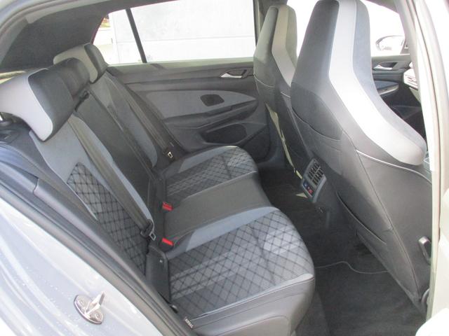 ゴルフ eTSI Rライン 純正ナビ バックカメラ フルセグTV パノラマルーフ LEDマトリクスヘッドライト(IQLIGHT) パークアシスト ハーマンカードンプレミアムサウンド HUD テクノロジーP ラグジュアリーP(14枚目)