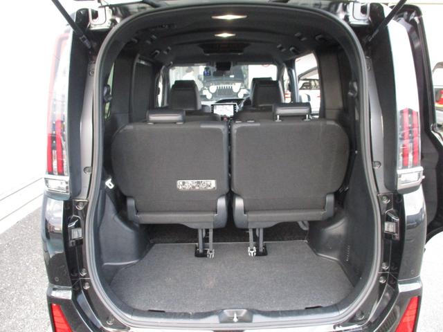 ノア Ｓｉ　ダブルバイビーＩＩＩ　純正１０インチナビ　フルセグＴＶ　バックカメラ　純正１２インチ後席用モニター　ビルトインＥＴＣ２．０　両側パワースライド（15枚目）