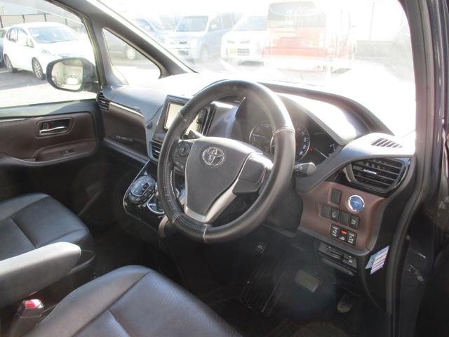 エスクァイア ハイブリッドGi 純正ナビ・TV バックカメラ クルーズコントロール シートヒーター フリップダウンモニター(14枚目)