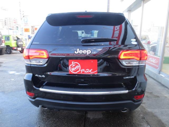 ジープ・グランドチェロキー リミテッド　黒革／クリアランスソナー／禁煙／ルーフレール／パワーバックドア／ワンオーナー／前後ドラレコ／スペアキー有／（6枚目）