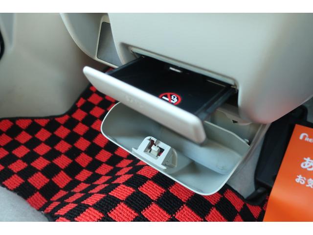 PZターボスペシャル ハイルーフ 4WD 両側電動スライド オートステップ レーダーブレーキサポート シートヒーター スマートキー 本革調シートカバー SDナビ フルセグ DVD再生 Bluetooth Bカメラ ETC(38枚目)