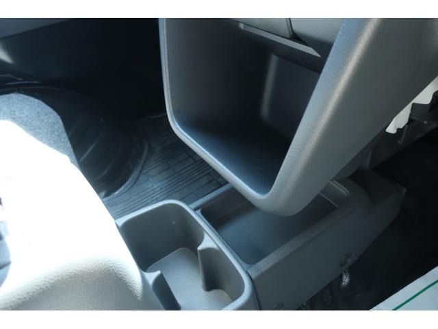 X 4WD 新品社外14inアルミ 新品MTタイヤ レーンアシスト 衝突被害軽減ブレーキ オートライト HID オートハイビーム オーバーヘッドシェルフ 三方開き 荷台作業灯 荷台マット あおりガード(31枚目)