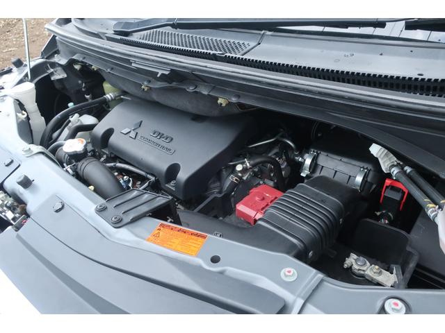 D パワーパッケージ 4WD 新品16インチAW 新品オープンカントリーR/Tタイヤ SDナビ フルセグ 10インチフリップダウンモニター バックカメラ Bluetooth ETC 両側電動スライドドア(80枚目)